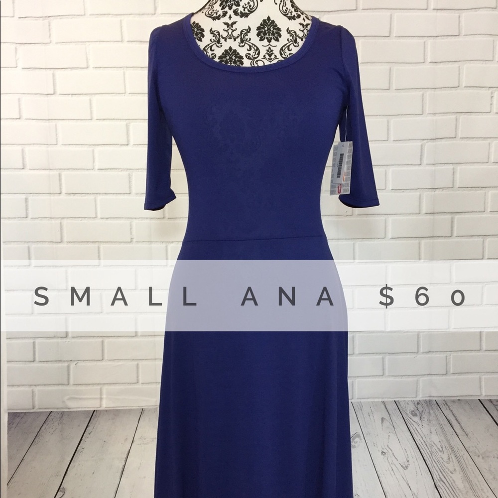 Navy Blue Ana Dress. Small.